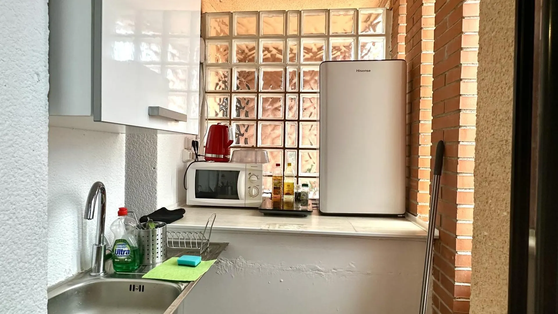 Habitacion Con Bano Privado Y Mini-Cocina Privada En Casa Particular, Acceso Independiente San Sebastian
